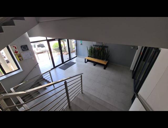 BUSINESS PROPERTY TO RENT IN VORNA VALLEY